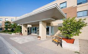 Residence & Conference Centre - King City